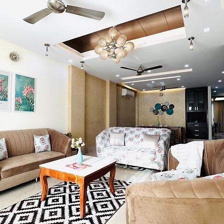 Olive Serviced Apartments - Defence Colony Neu-Delhi Exterior foto