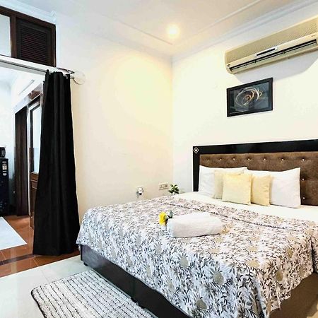 Olive Serviced Apartments - Defence Colony Neu-Delhi Exterior foto
