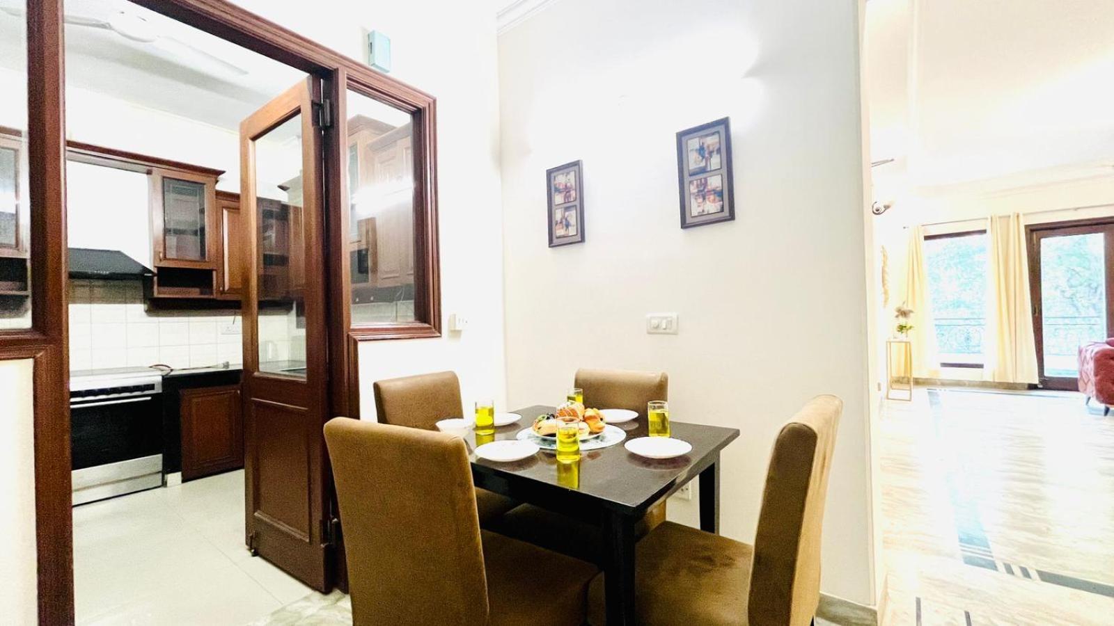 Olive Serviced Apartments - Defence Colony Neu-Delhi Exterior foto