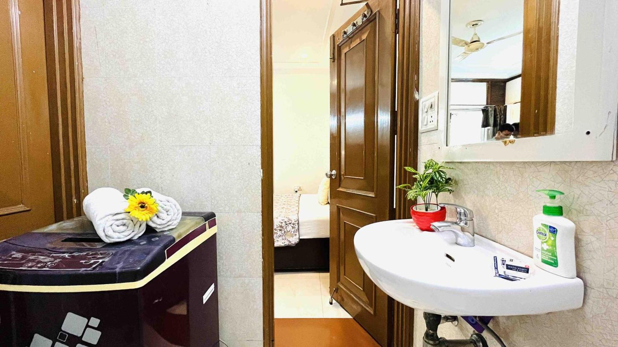 Olive Serviced Apartments - Defence Colony Neu-Delhi Exterior foto